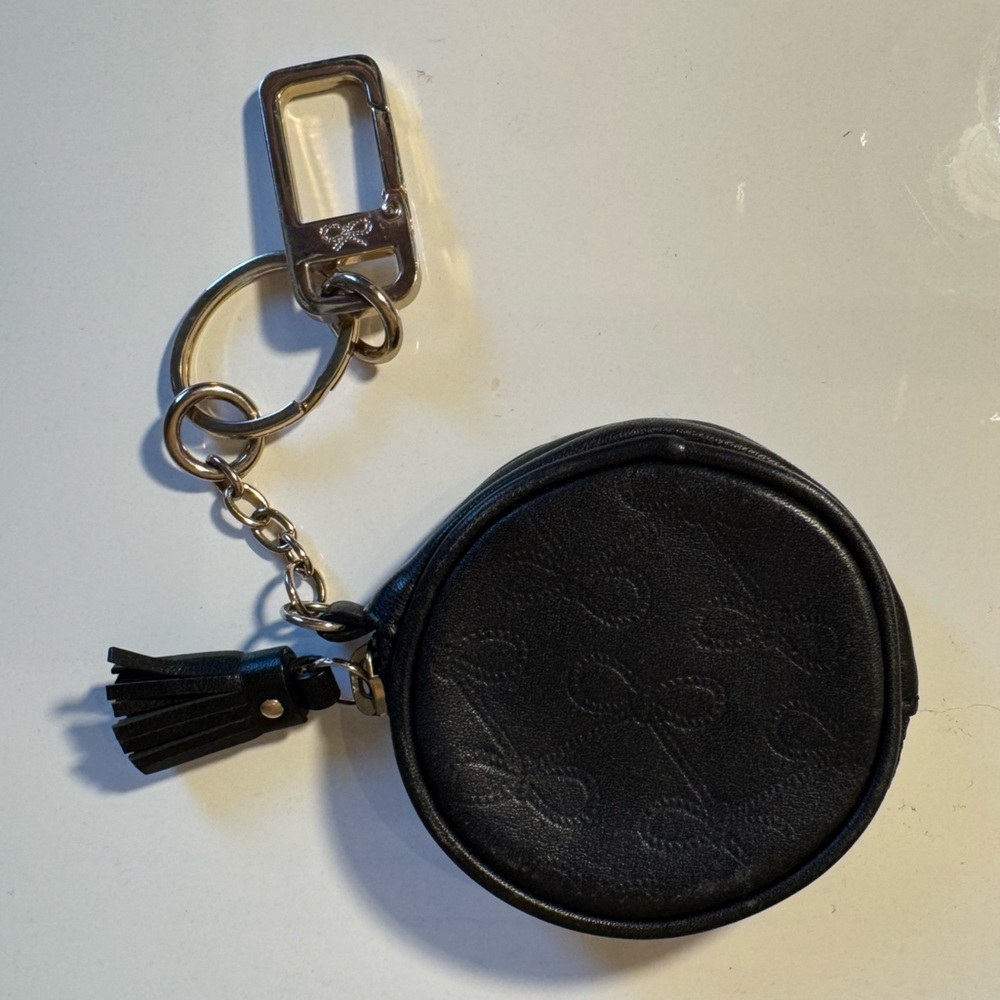 Anya Hindmarch Black Leather Coin Purse w/ Keychain - Picture 3 of 9